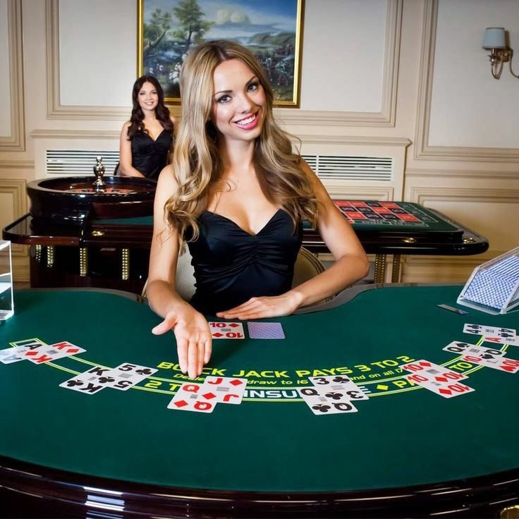 Giao diện nền tảng khongcochi với sportsbook và live casino trực tuyến